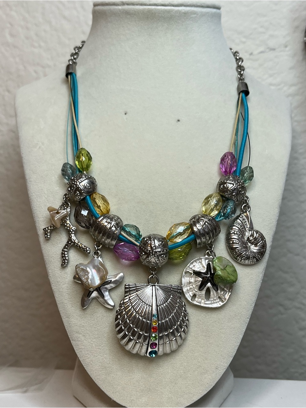 Vintage Silver Tone Beach Cruise Wear Statement Necklace Starfish Rhinestone